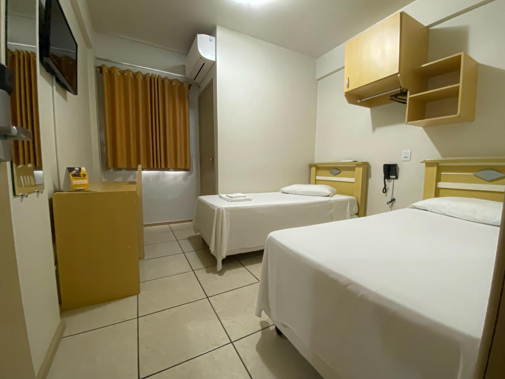 Andardac Hotel Guaramirim Oda fotoğraf